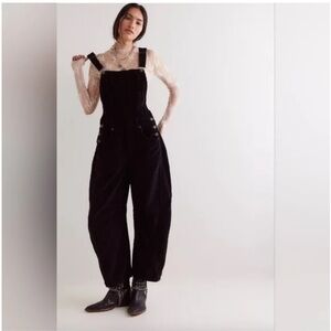 Free People Good Luck Black Corduroy Barrell Overall. Size Small